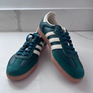 Adidas Samba OG Green Cream Gold Women’s 9 New Unworn Extra Laces